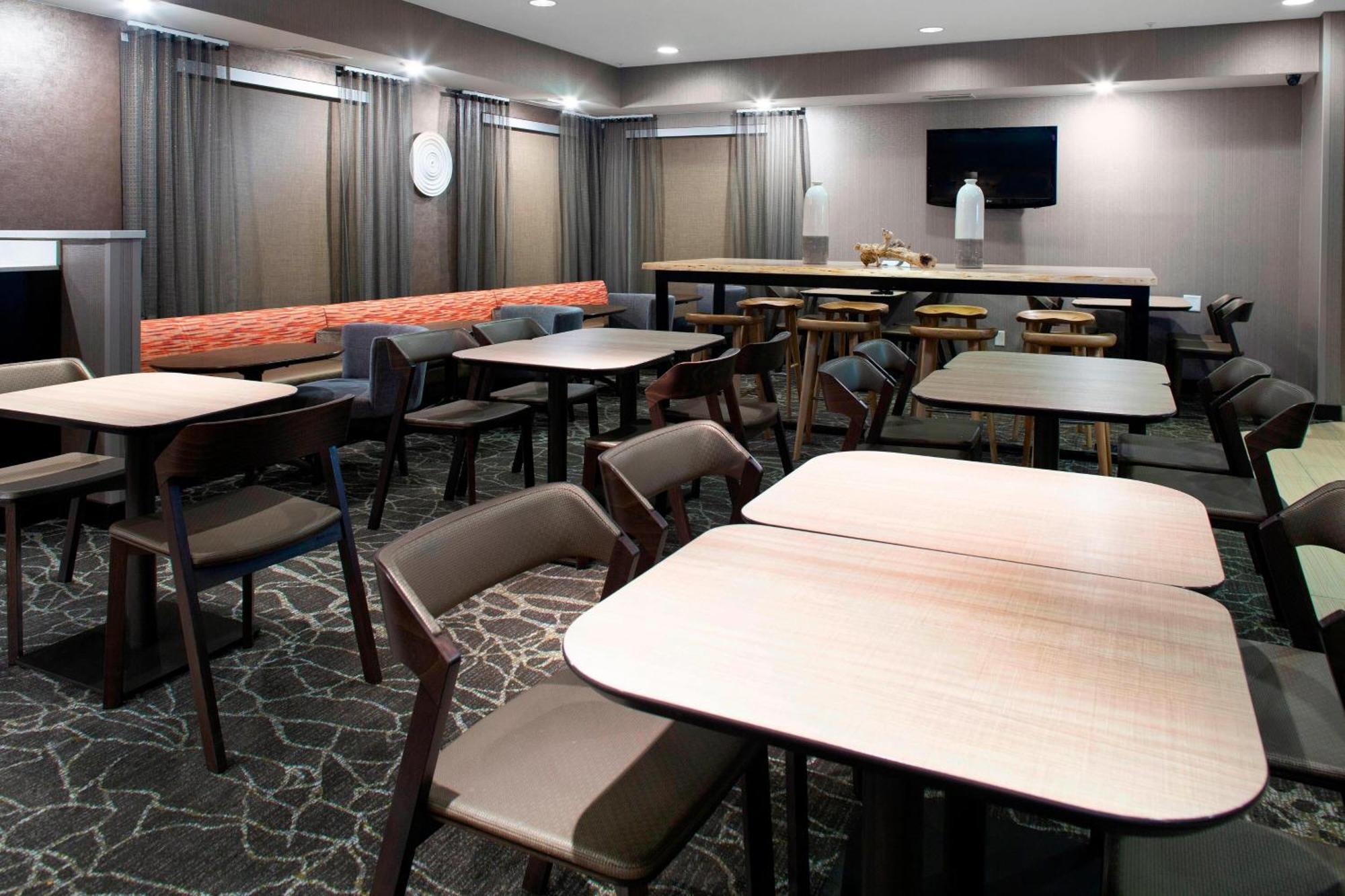 Springhill Suites By Marriott Memphis East Galleria Extérieur photo